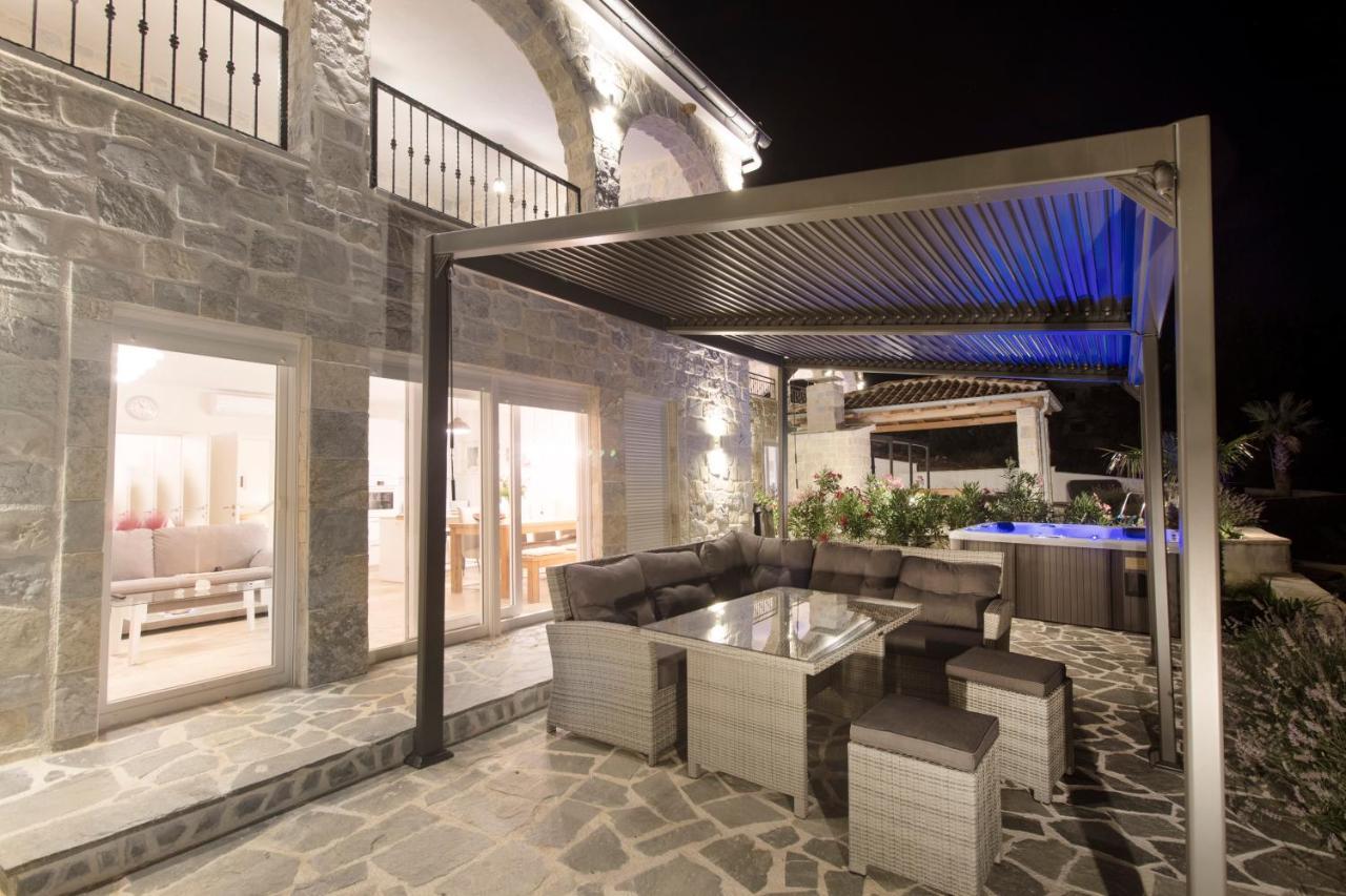 Appartement Dalmata Lounge à Starigrad Paklenica Extérieur photo