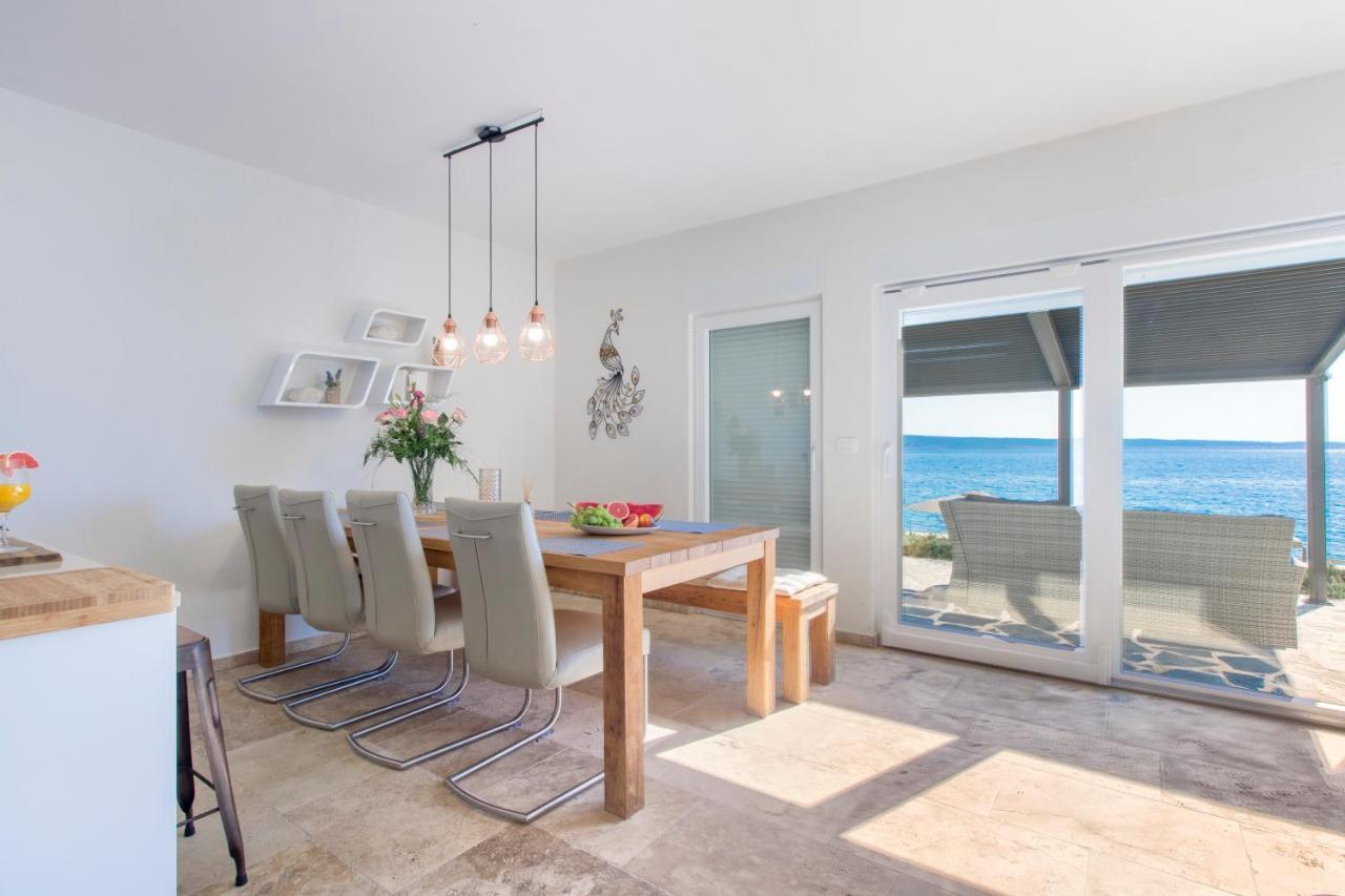 Appartement Dalmata Lounge à Starigrad Paklenica Extérieur photo
