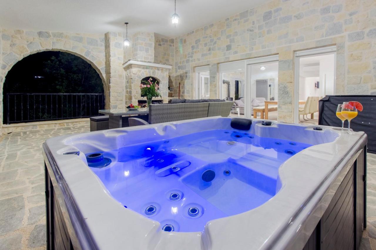Appartement Dalmata Lounge à Starigrad Paklenica Extérieur photo