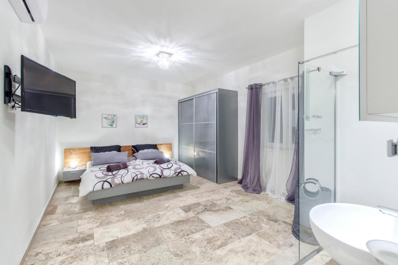 Appartement Dalmata Lounge à Starigrad Paklenica Extérieur photo