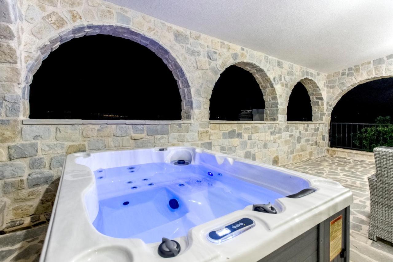 Appartement Dalmata Lounge à Starigrad Paklenica Extérieur photo