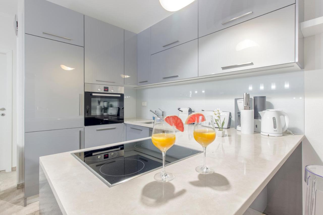 Appartement Dalmata Lounge à Starigrad Paklenica Extérieur photo
